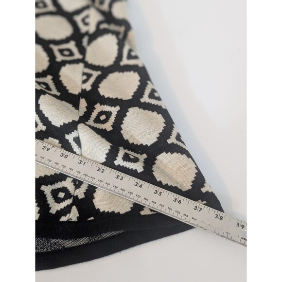 L.A.M.B Gwen Stefani Black & Cream Geometric WOOL poncho Size Medium - Picture 11 of 12